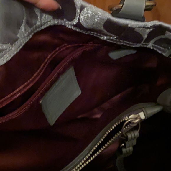Silver Coach tote - Picture 12 of 13